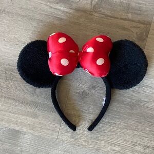 Disney Girls Minnie Mouse ears headband